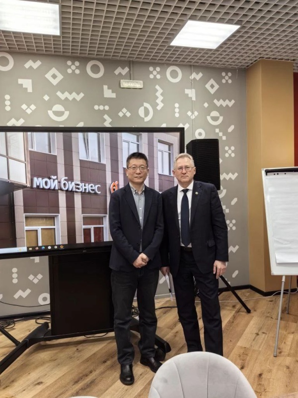 Рабочая встреча с участием амурских аграриев и представителей китайской биотехнологической компании состоялась в Благовещенске