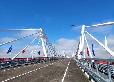 Мост через р.Амур переходит на платный режим работы