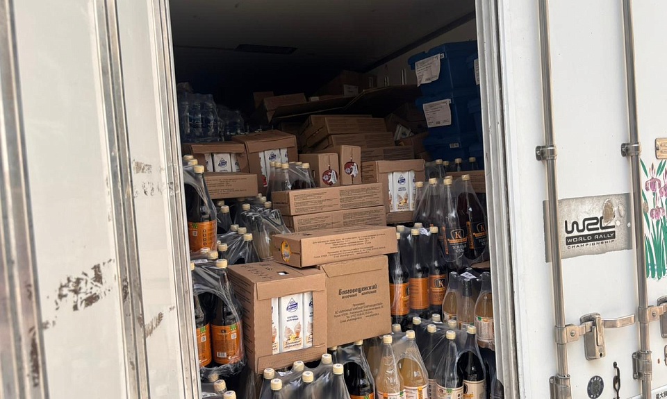 Три тонны товаров отправили из Благовещенска во Владивосток, чтобы разместить в павильоне Амурской области для участия в ВЭФ-2025 